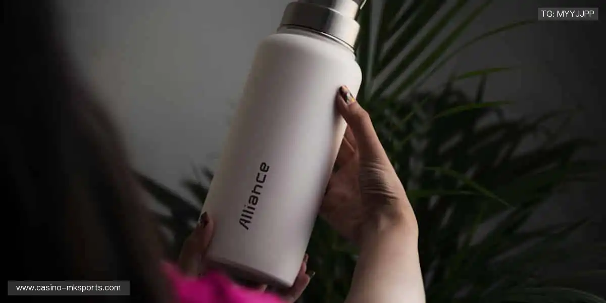 👟潮流周边，让运动与时尚完美碰撞！